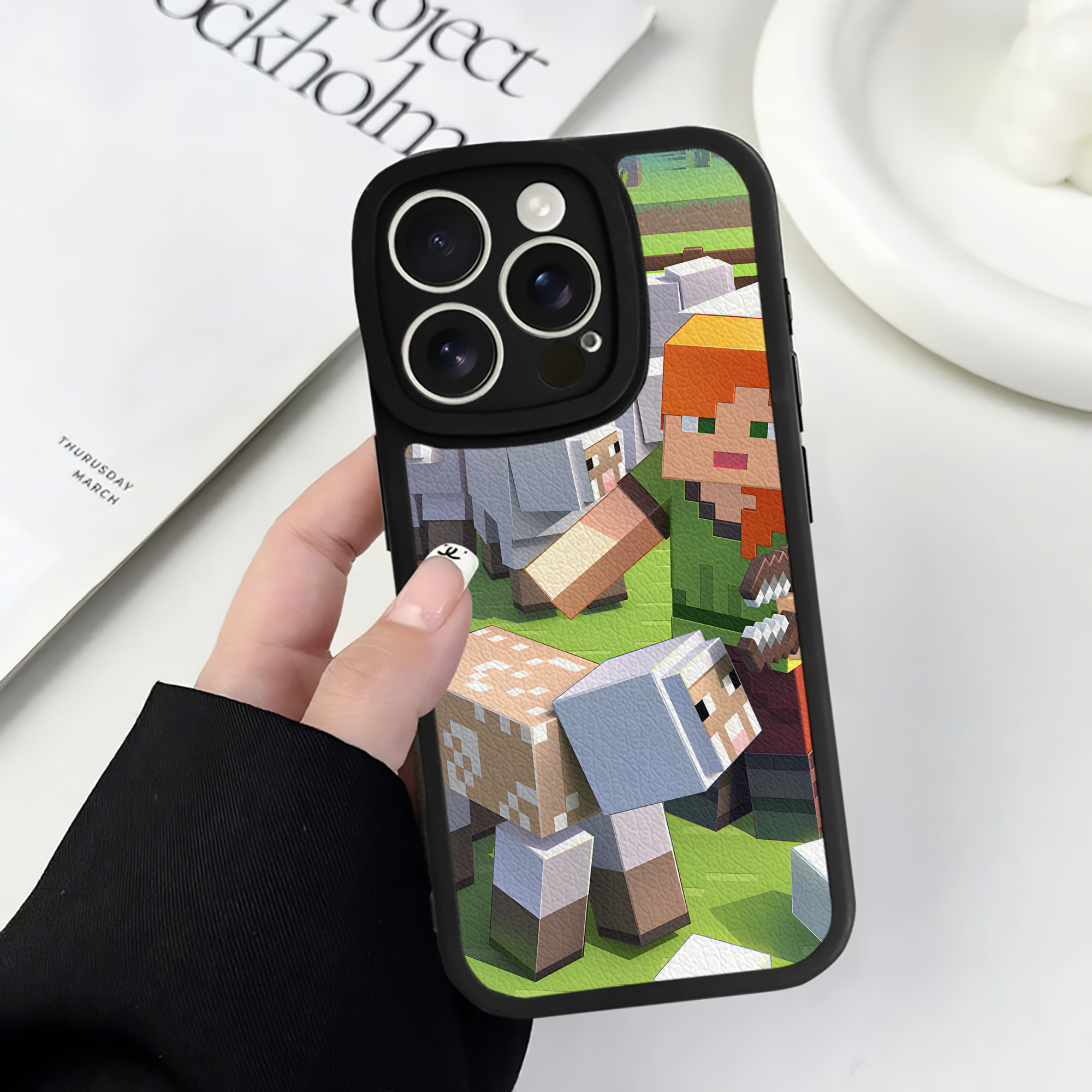 （画像用） マインクラフト ブロックの世界 Minecraft MC Block world 【iPhone 16シリーズ対応】シリコンスマホケース（レザー調） 材質：シリコン